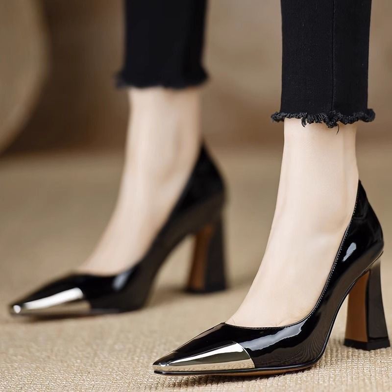 FHC 2025 Sepatu Hak Tinggi Uju - Leather Work Outfit ulasan dan harga